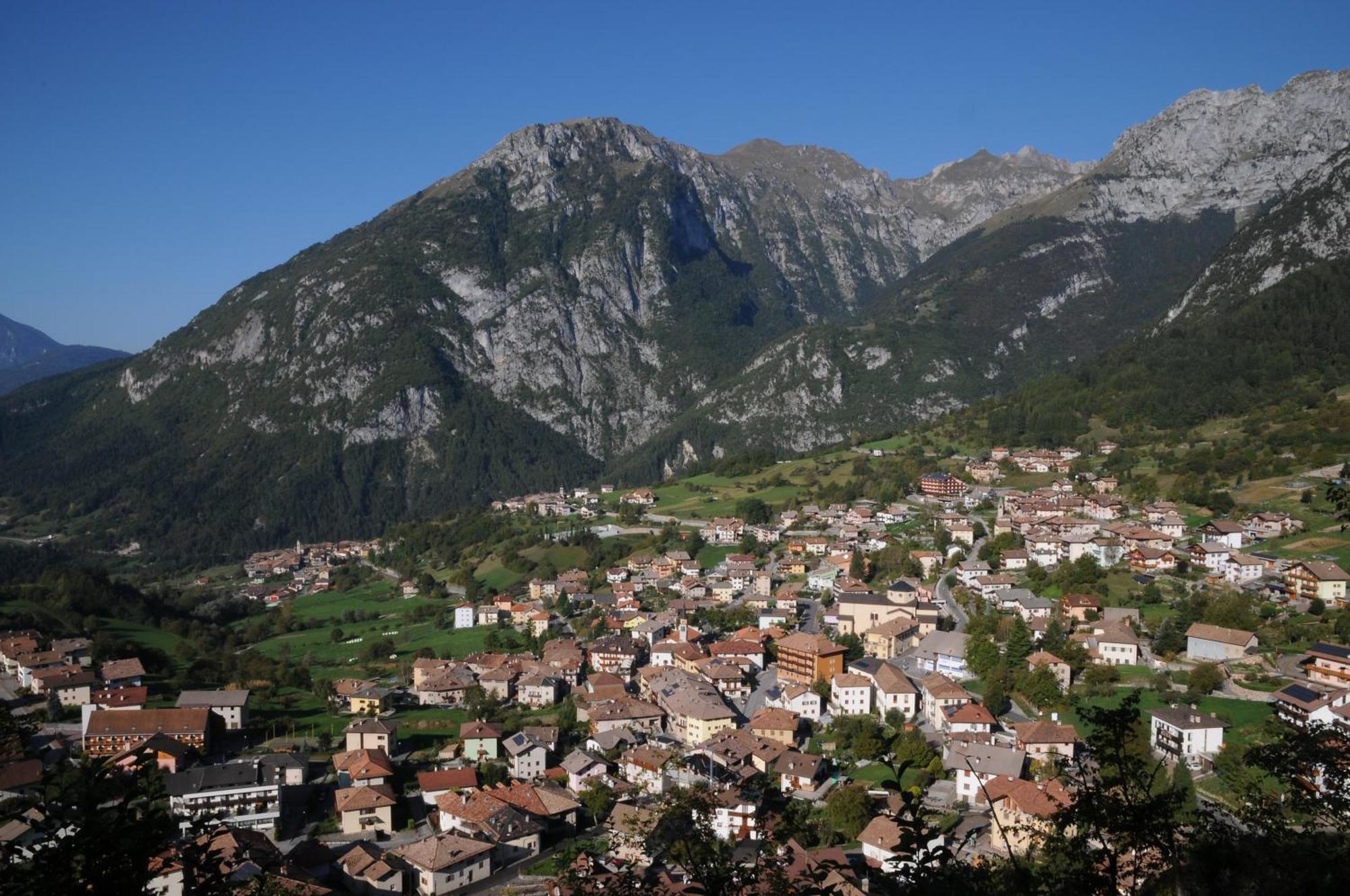 Hotel Cima Tosa San Lorenzo Dorsino Luaran gambar