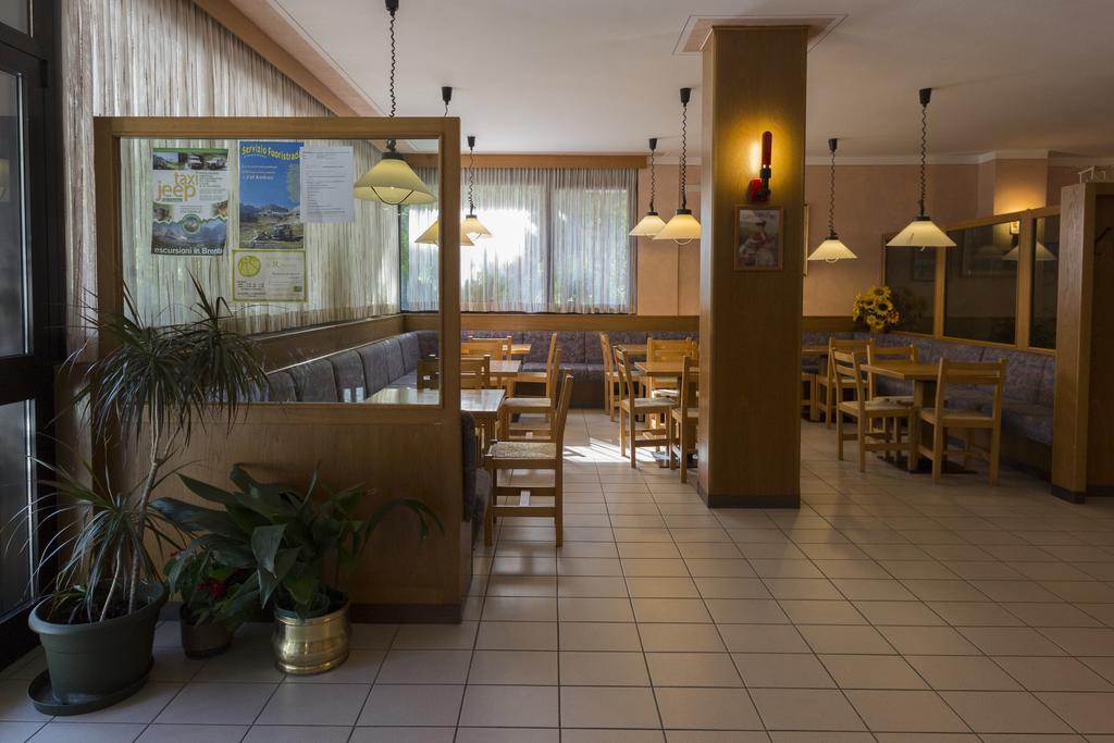 Hotel Cima Tosa San Lorenzo Dorsino Luaran gambar